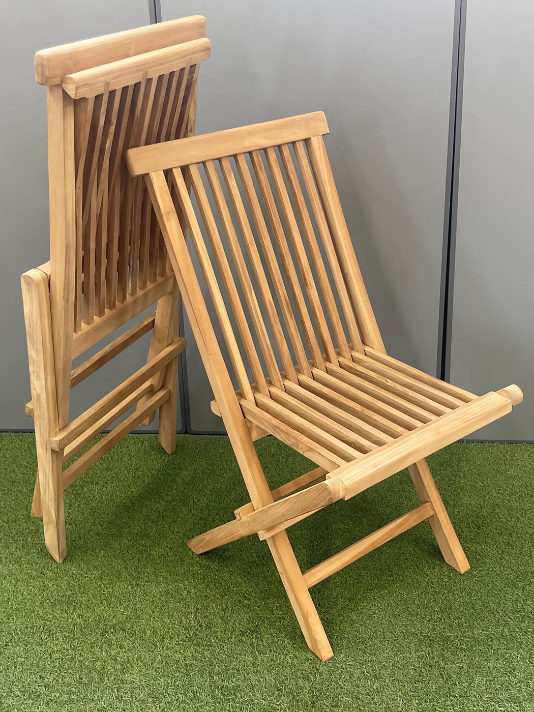Classic Folding Chair - Pacific Teak